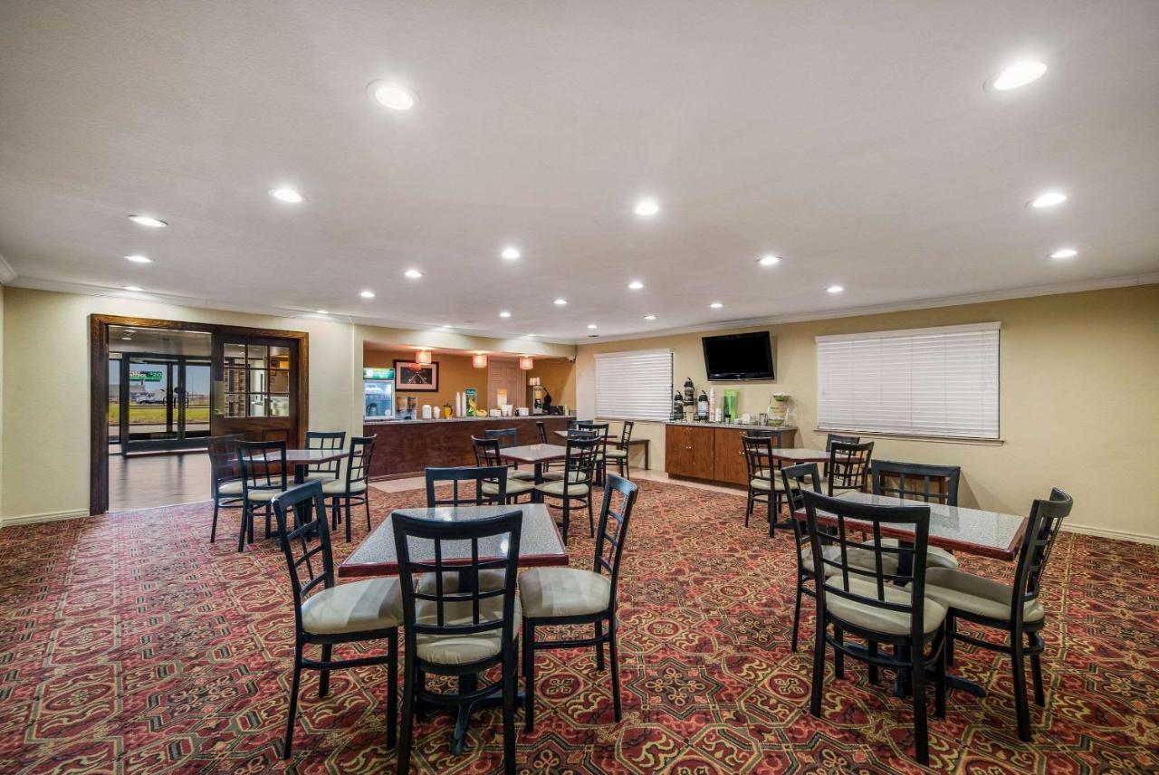 Quality Inn & Suites Garland - East Dallas Exterior foto